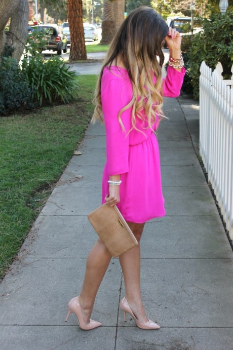 Neon pink+nude high heels=tres a la mode